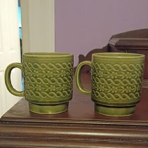 Olive Green Ceramic Mug Set with Embossed Floral Pattern - Set of 2